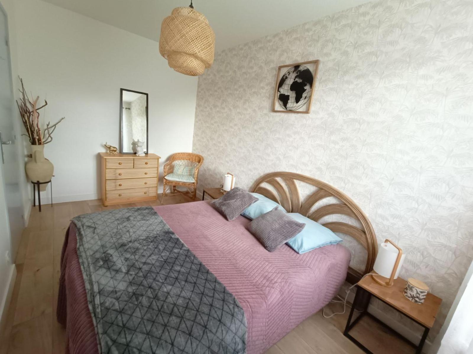 Appartement Design Avec Piscine Дин Ле Бен Екстериор снимка